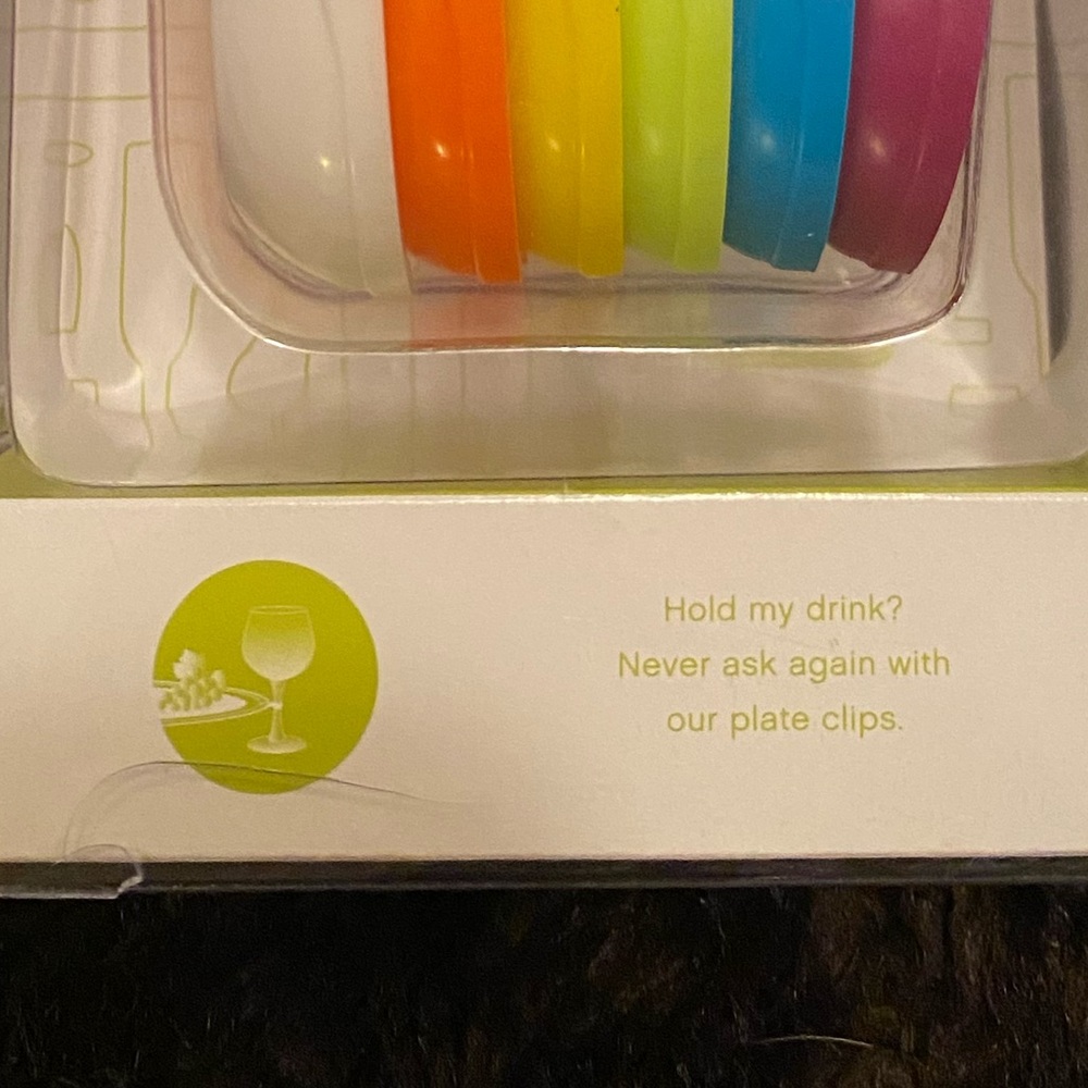 True Fabrications plate clips (6pk) $8/5 for $20